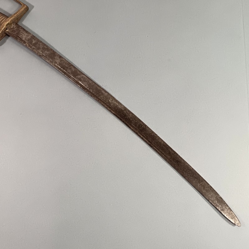 SABRE BRIQUET MODELE 1767 REVOLUTION ET EMPIRE 1790 - 1801 LAME ANCIENNE
